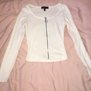 Super cute Zip-Up White Top